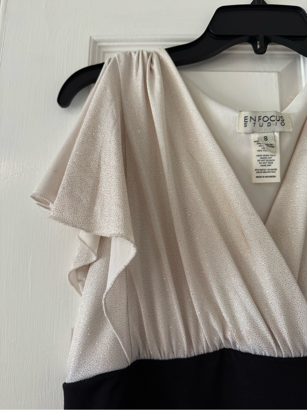 Women’s Ruffle Party Dress - Picture 3 of 4